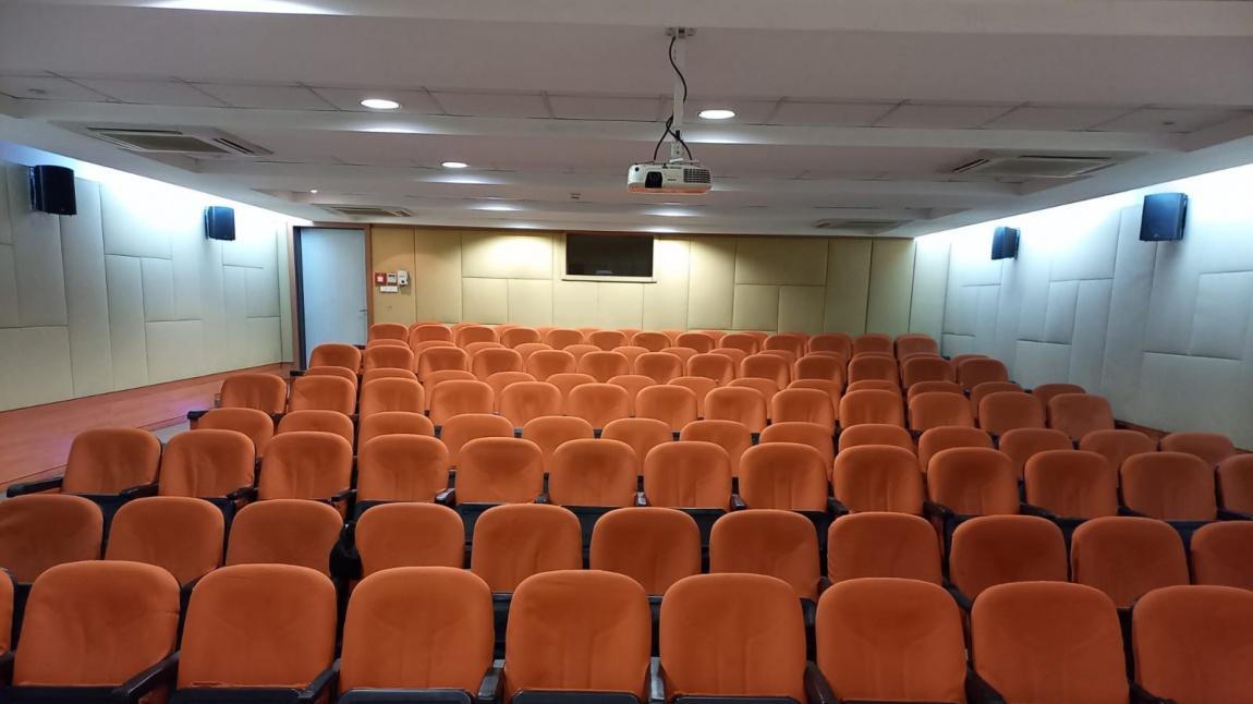 KONFERANS SALONLARI VE ÇOK AMAÇLI SALONLARIMIZ